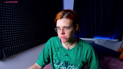 Kiki online show from December 18, 10:30 am