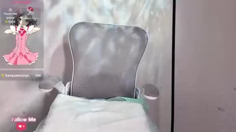 kiki_loveu online show from December 22, 10:17 am