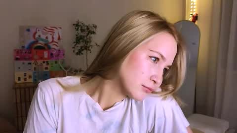 kikikarma online show from February 19, 6:26 pm