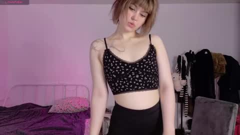 Kiki online show from May 1, 9:58 am