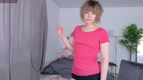 Kiki online show from June 28, 2:28 am