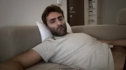 kikkus01 online show from October 23, 5:55 pm