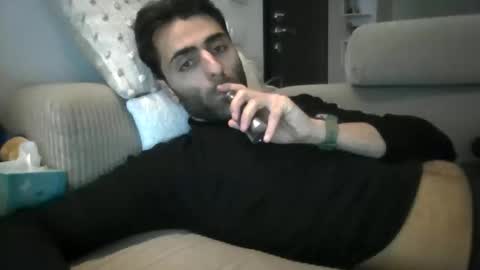 kikkus01 online show from February 9, 9:30 pm