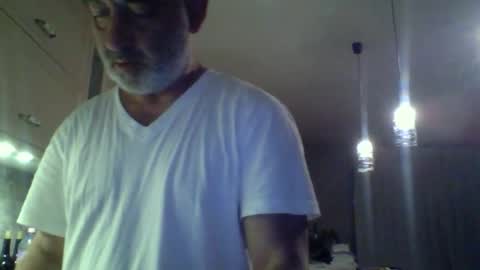 kikocummadrid online show from April 22, 2:58 am