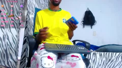 Snapshot of kilian_xx chatting on June 5, 11:05 am Kilian xxx online show from June 5, 11:05 am