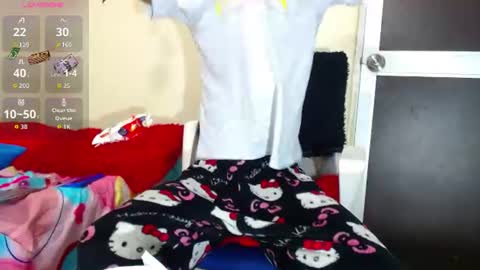 Snapshot of kilian_xx chatting on June 23, 8:45 am Kilian xxx online show from June 23, 8:45 am