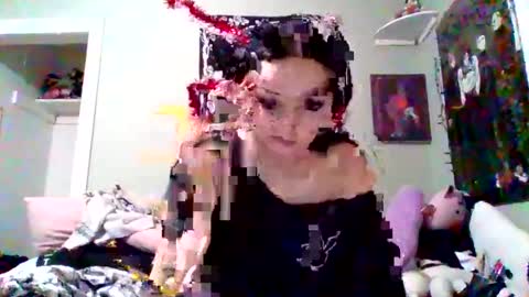 Kat 3 online show from December 19, 10:39 pm