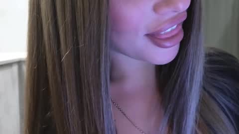 EvaAnna online show from February 24, 7:52 pm