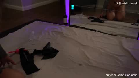 Kristin online show from November 11, 5:51 am