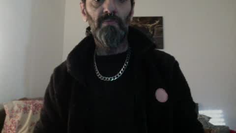 andres online show from June 30, 1:23 pm
