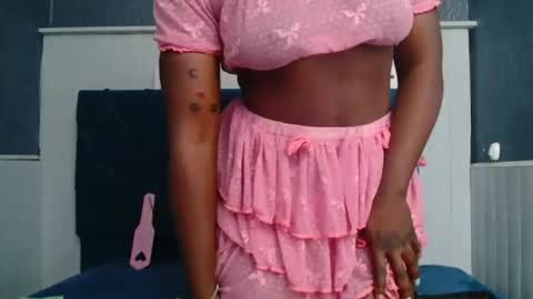 Snapshot of kilyetvera3x chatting on December 3, 5:09 am hanna online show from December 3, 5:09 am