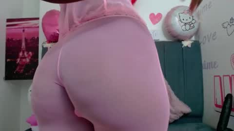 Snapshot of kilyetvera3x chatting on February 15, 6:12 am hanna online show from February 15, 6:12 am