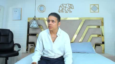 cherry  online show from March 8, 2:04 am