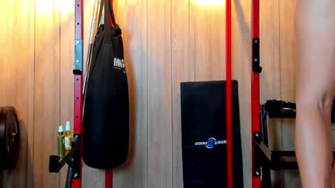 Kim online show from February 11, 4:02 pm