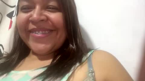 Snapshot of kim_kooten chatting on June 4, 12:38 am Kim online show from June 4, 12:38 am