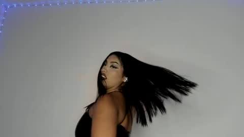 Snapshot of kim_mouth17 chatting on May 14, 3:13 am kim_mouth17 online show from May 14, 3:13 am