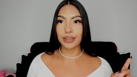 Snapshot of kim_mouth17 chatting on June 5, 5:36 am kim_mouth17 online show from June 5, 5:36 am
