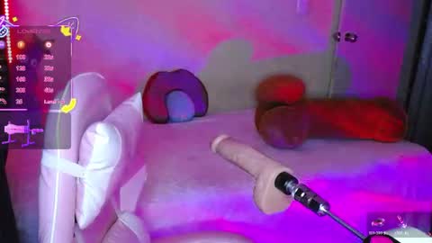 Kim Mishell  online show from May 8, 4:51 am