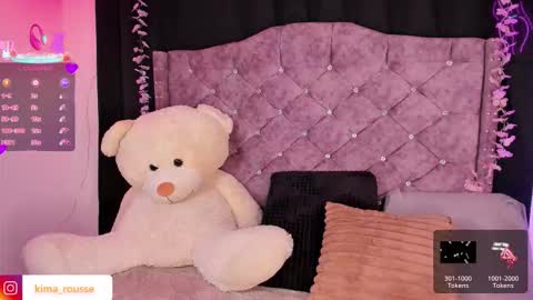 Snapshot of kima_rousse chatting on December 15, 3:55 am KIMA - ROUSSE online show from December 15, 3:55 am