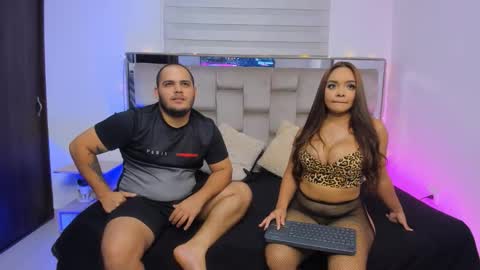 Snapshot of kimandnate chatting on January 8, 1:08 am KimandNate online show from January 8, 1:08 am