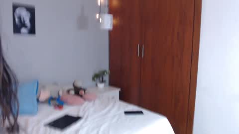 Snapshot of kimandyuk chatting on December 22, 4:59 pm Kim  Yuk online show from December 22, 4:59 pm