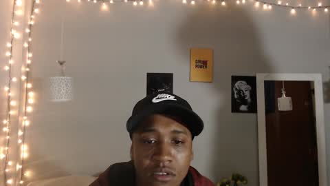 Snapshot of kimandyuk chatting on January 3, 7:18 pm Kim  Yuk online show from January 3, 7:18 pm