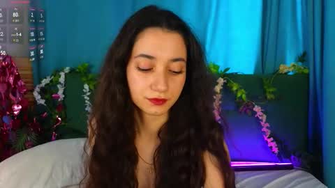 Snapshot of kimberleejackson chatting on March 2, 7:09 am Betty online show from March 2, 7:09 am