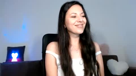 Snapshot of kimberlly0 chatting on June 3, 4:48 am Kim online show from June 3, 4:48 am