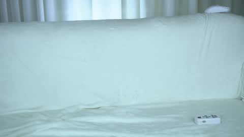 Snapshot of kimberly_bohnes chatting on February 15, 7:51 am kimberly_bohnes online show from February 15, 7:51 am