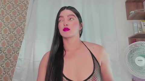 Snapshot of kimberly_perez__ chatting on May 11, 12:16 am Kimberly online show from May 11, 12:16 am