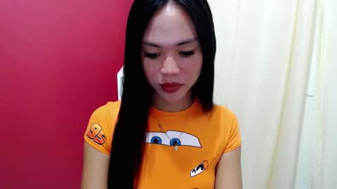 Snapshot of kimberly_tart chatting on March 25, 11:00 pm Kimberly online show from March 25, 11:00 pm