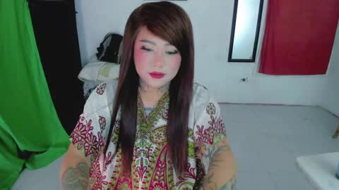 Snapshot of kimberlygati2 chatting on December 14, 1:06 am Kimberly Polizzi online show from December 14, 1:06 am