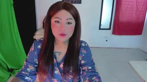 Snapshot of kimberlygati2 chatting on December 14, 1:38 pm Kimberly Polizzi online show from December 14, 1:38 pm