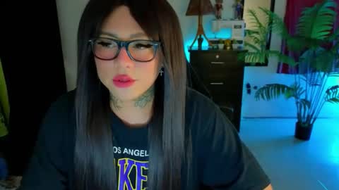 Snapshot of kimberlygati2 chatting on November 29, 4:15 am Kimberly Polizzi online show from November 29, 4:15 am