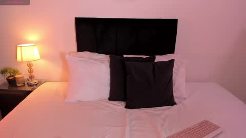 Queen Kim online show from December 31, 8:12 pm