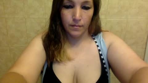 Snapshot of kimberlylynn chatting on August 4, 11:46 am KimberlyLynn online show from August 4, 11:46 am