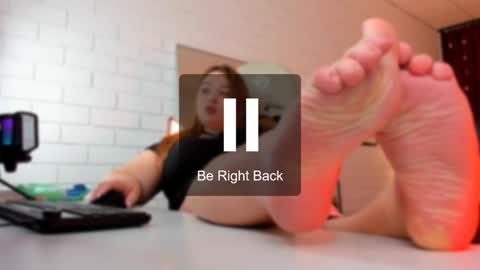 The one that you wont be able to forget online show from February 8, 12:06 pm