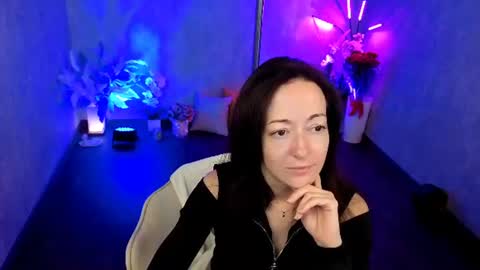 Kimberly online show from June 13, 10:46 am
