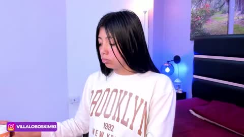 Snapshot of kimberlyvillalobos chatting on February 4, 11:38 am Kimberly Villalobos online show from February 4, 11:38 am