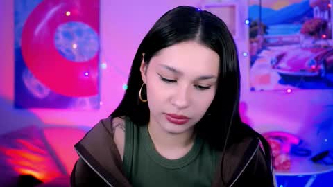 kimclarks online show from October 4, 4:49 pm