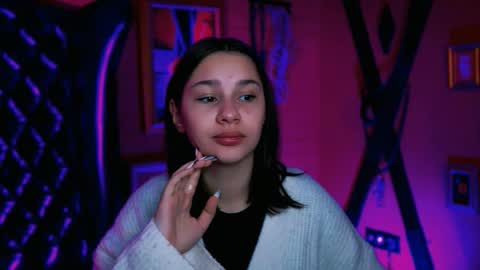 kimclarks online show from October 15, 10:04 am