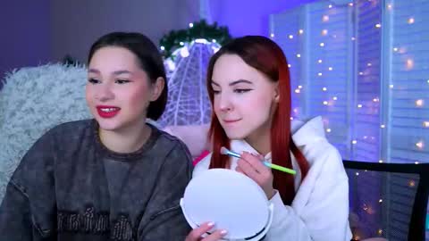 kimclarks online show from January 10, 12:29 pm