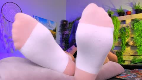 Snapshot of kimclarks chatting on July 23, 5:44 pm kimclarks online show from July 23, 5:44 pm