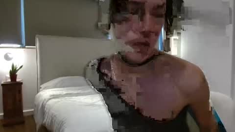 Kim  online show from January 17, 2:33 pm