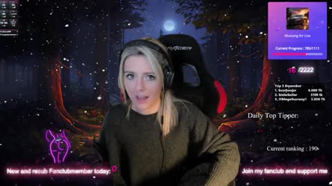 Wolfs Girl online show from December 17, 11:05 pm