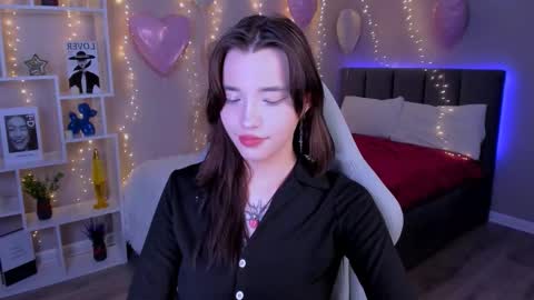 kimm wong online show from March 7, 2:41 am