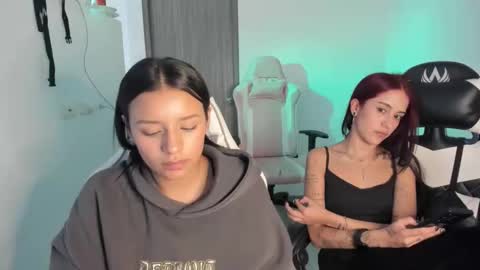 kimmi online show from February 27, 9:48 pm