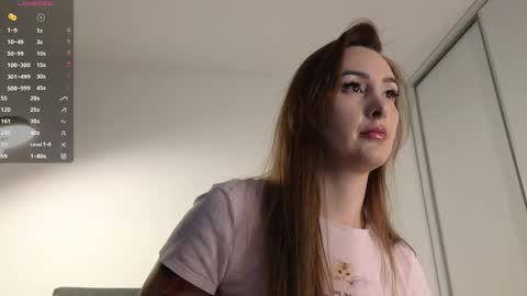 Snapshot of kimmie_ chatting on May 24, 6:13 pm Kimmie online show from May 24, 6:13 pm