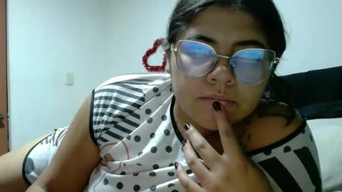 Kimmy online show from March 5, 3:08 am