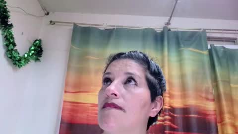 Kimmy online show from January 17, 9:07 pm